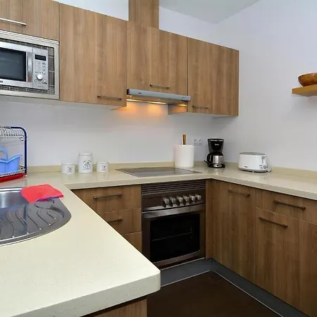 Townhouse, Apartment